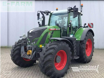 Farm tractor PLUS POWER