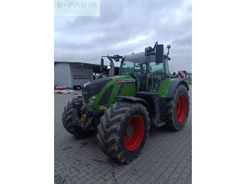 Farm tractor FENDT 724 Vario