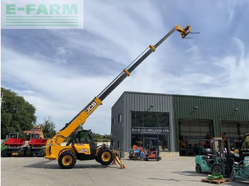 Telescopic handler JCB