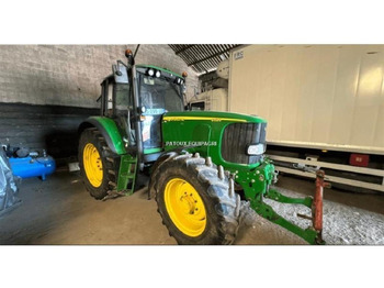 Farm tractor JOHN DEERE 6520