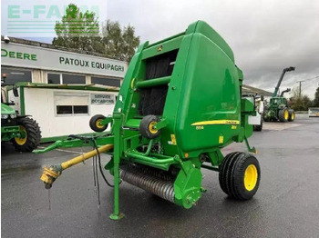 Square baler JOHN DEERE