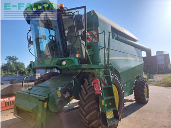 Combine harvester JOHN DEERE W440