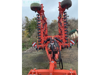 Cultivator KUHN