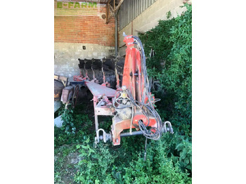 Plow KUHN