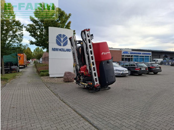 Trailed sprayer KVERNELAND