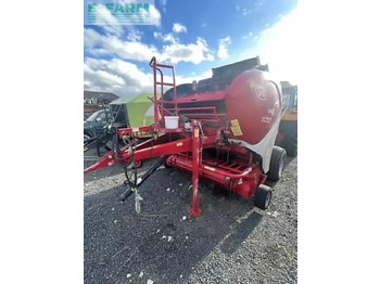 Square baler LELY