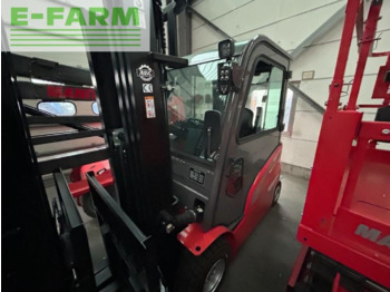 Forklift MANITOU ME 425