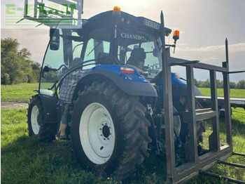 Farm tractor New Holland t6.145: picture 4