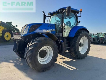 Farm tractor NEW HOLLAND T7