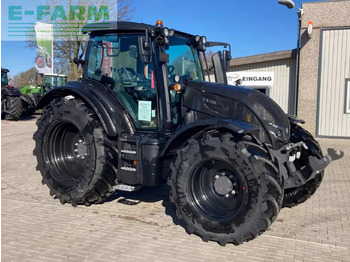 Farm tractor VALTRA N-series