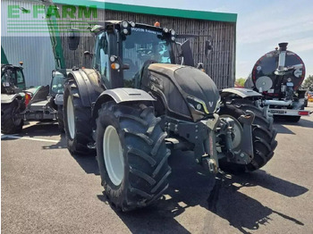Farm tractor VALTRA N-series