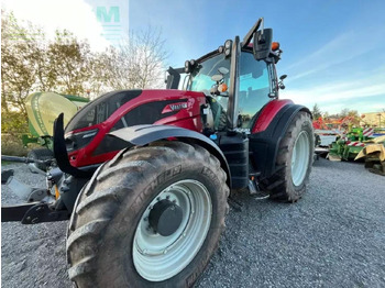 Farm tractor VALTRA T214