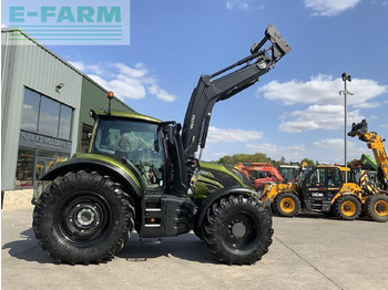 Farm tractor VALTRA T-series
