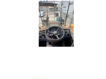 Loader HYUNDAI