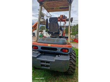 Chargeuse KUBOTA R520 leasing Chargeuse KUBOTA R520: picture 2