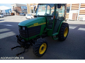 Farm tractor JOHN DEERE