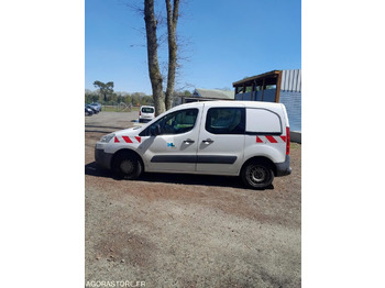 Small van PEUGEOT Partner 3pl - 259140km - 2010: picture 2