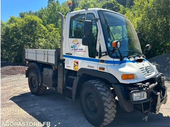 Truck UNIMOG U300
