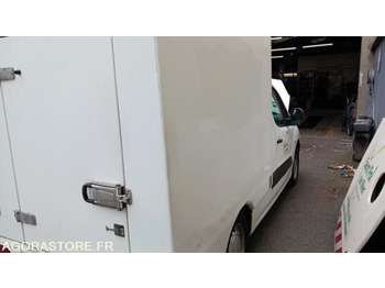 Small van VEHICULE FRIGORIFIQUE PEUGEOT PARTNER AB519FR: picture 5 Small van VEHICULE FRIGORIFIQUE PEUGEOT PARTNER AB519FR: picture 5