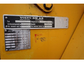 Wheel loader Volvo 4500: picture 3