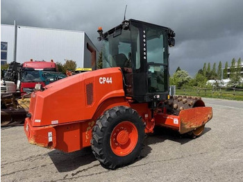 Compactor CAT CP44: picture 3