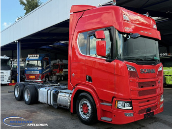 Cab chassis truck SCANIA R 650