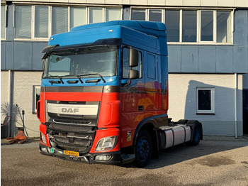 Tractor unit DAF XF 440