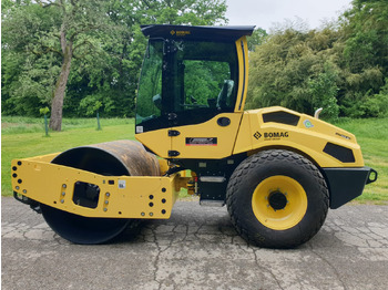 Road roller BOMAG