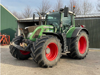 Farm tractor FENDT