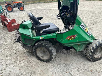 Skid steer loader AVANT 520+: picture 5