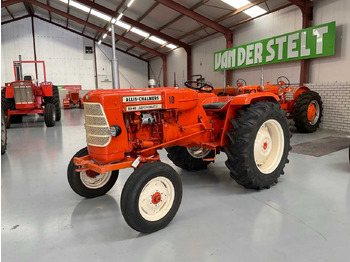 Farm tractor
