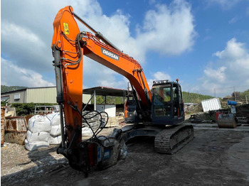 Crawler excavator DOOSAN DX235LCR
