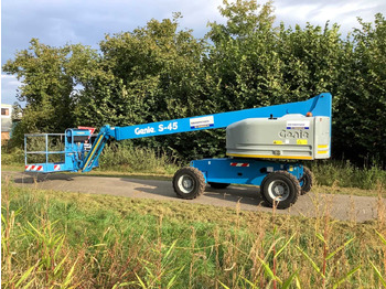 Aerial platform GENIE S45