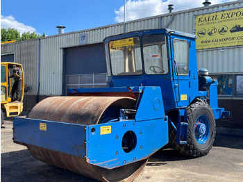 Pneumatic roller HAMM