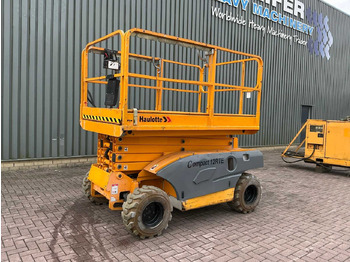 Aerial platform HAULOTTE Compact 12