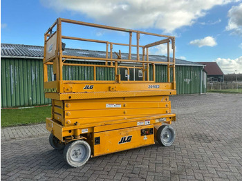 Aerial platform JLG