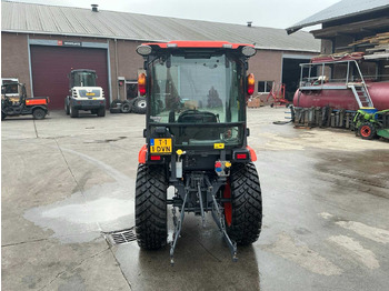 Farm tractor Kubota B2261: picture 3