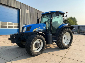 Farm tractor NEW HOLLAND T6000