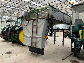 Farm tractor Plant roof: picture 3