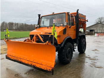 Truck UNIMOG