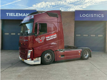 Truck VOLVO FH
