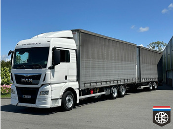 Curtainsider truck MAN TGX 26.480