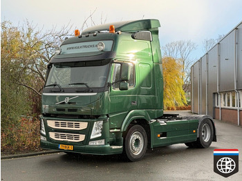 Tractor unit VOLVO FM 410