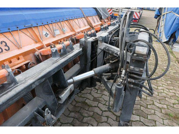 Snow plough Schmidt MF 9.3: picture 2