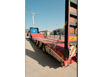 Autotransporter semi-trailer