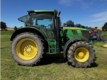 Farm tractor John Deere 6210R: picture 2