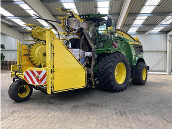 Forage harvester JOHN DEERE