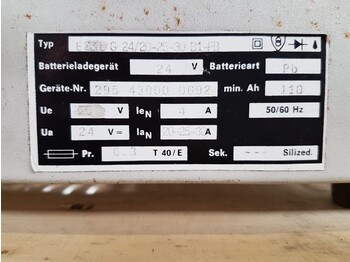 Tool/ Equipment acculader 24 Volt Acculader 230 Volt Battery Charger: picture 3