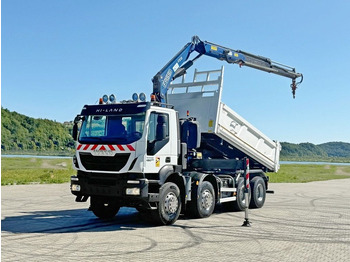 Tipper, Crane truck Iveco TRAKKER 450 * FASSI F215A.0.22 + FUNK / 8x4 *TOP: picture 2