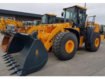 Wheel loader Hyundai HL 780-9 w/ NEW Bucket: picture 1